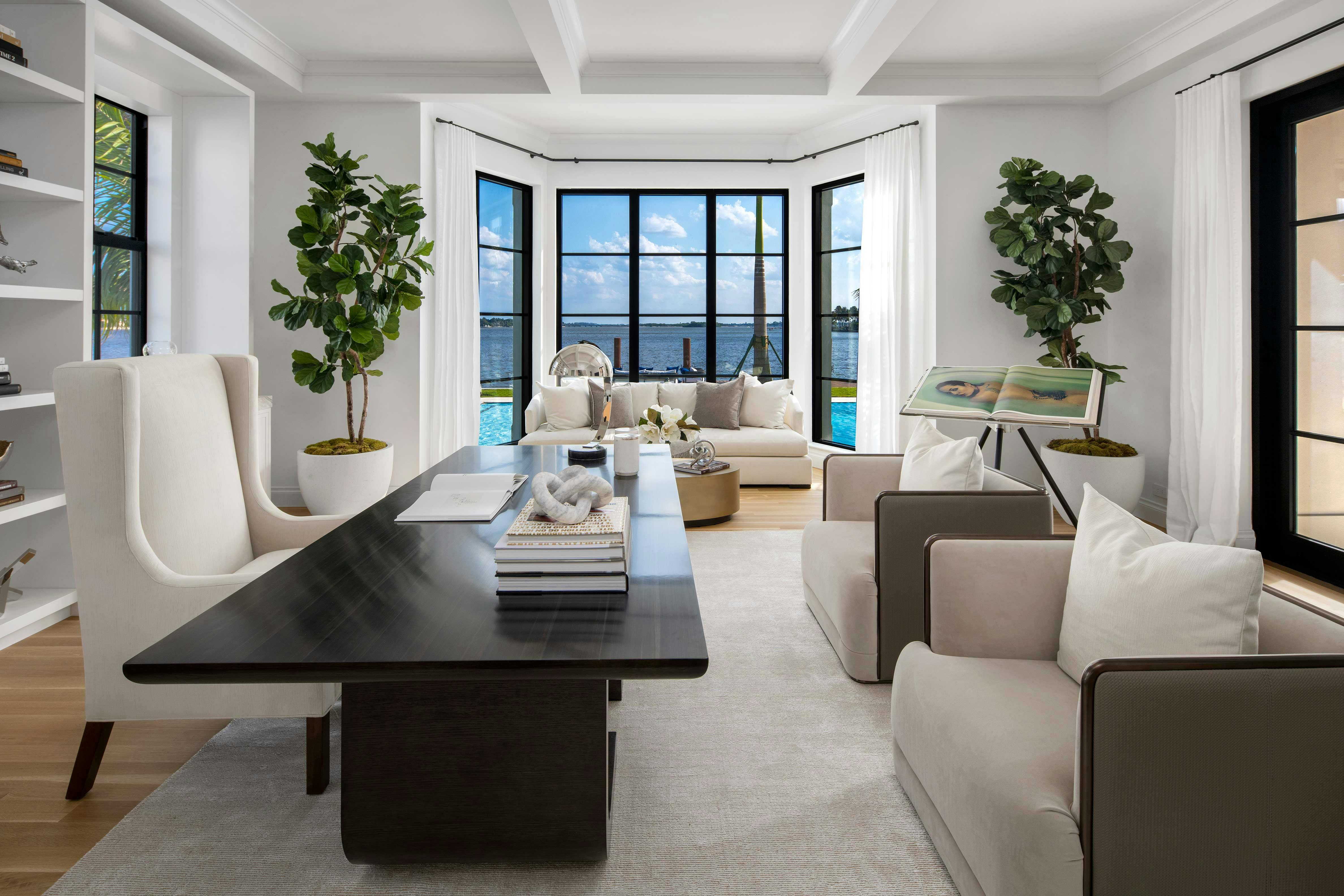 Meridith-Baer-Home-Home-Staging-Florida-Tarpon-Isle-Estates-Transitional-Office-Desk